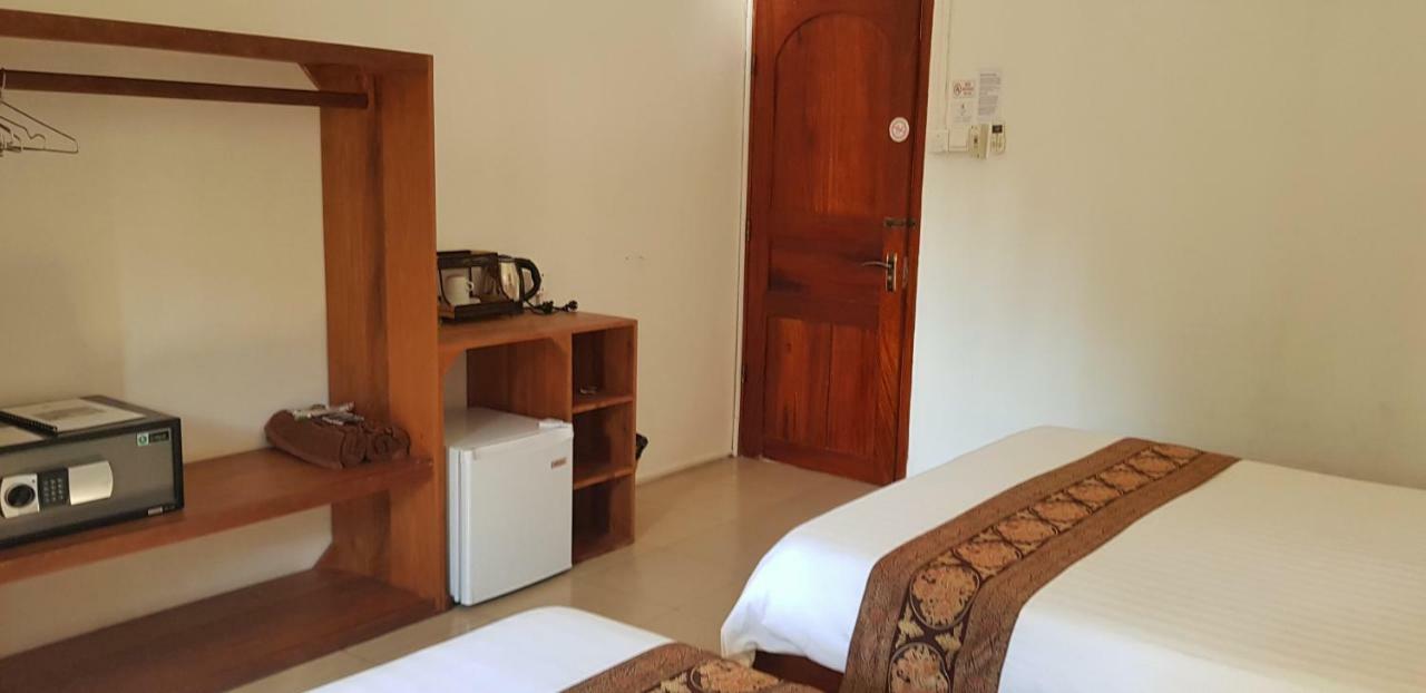 Kool Kampot Hotel Kültér fotó