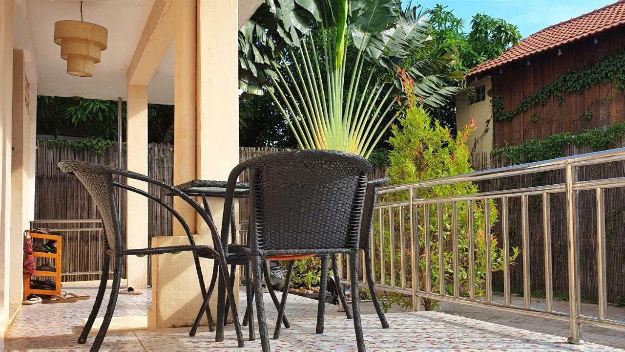 Kool Kampot Hotel Kültér fotó