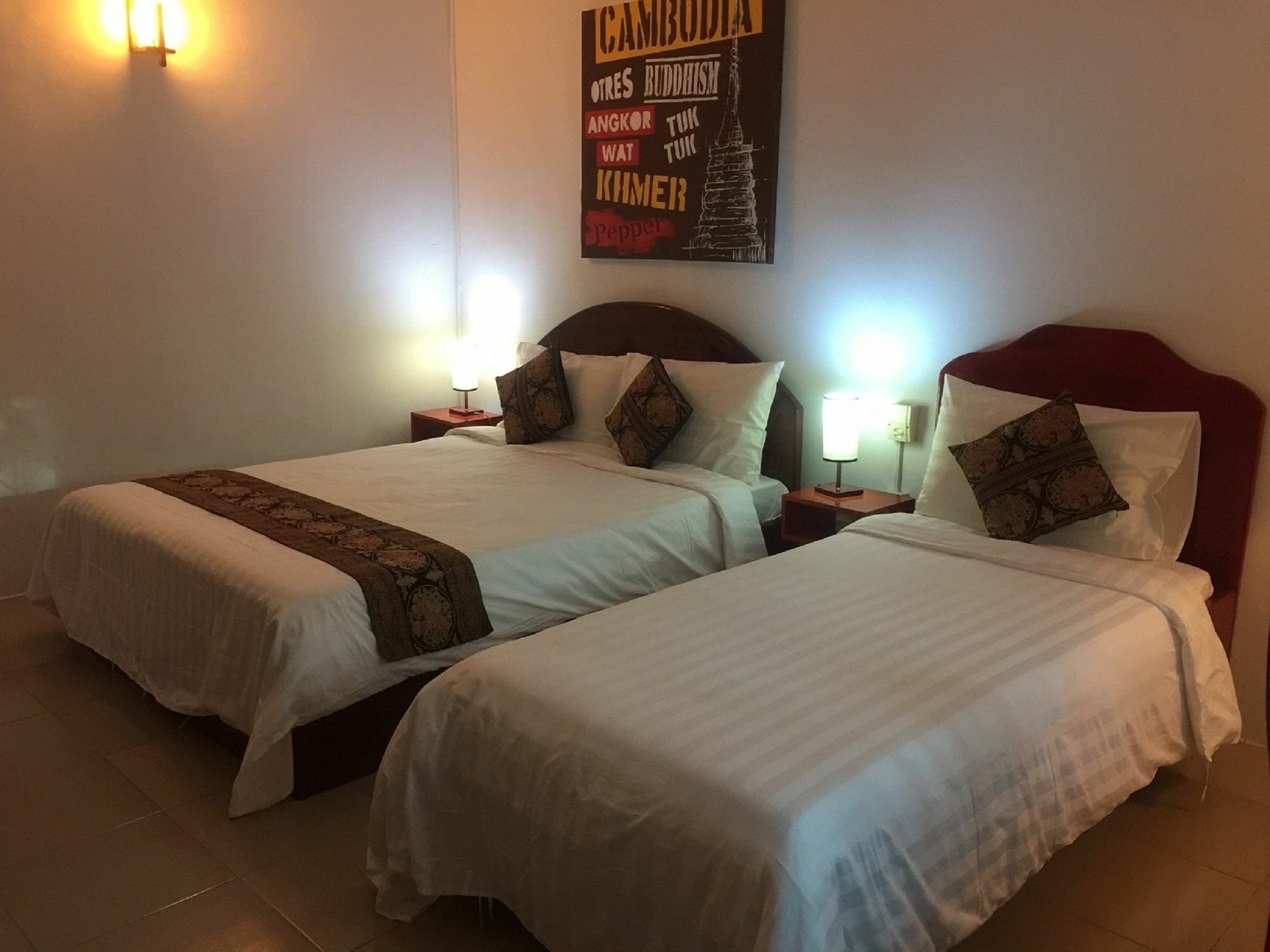 Kool Kampot Hotel Kültér fotó